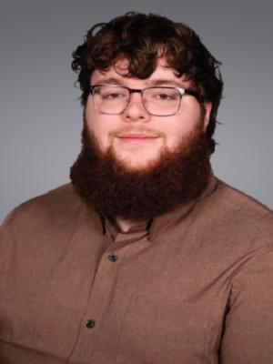 Headshot of Darren Johnson
