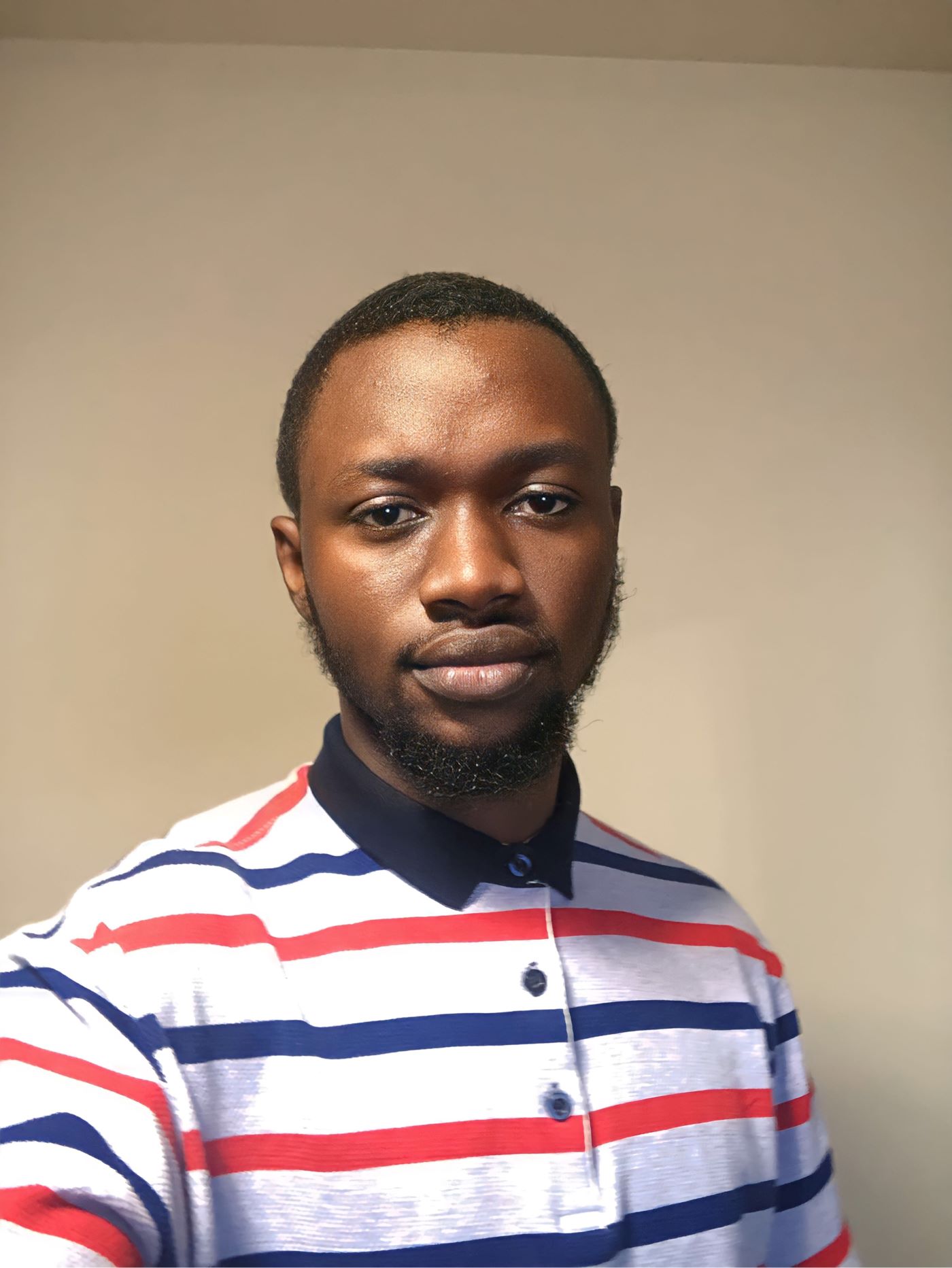 Headshot of Faith Olawoyin